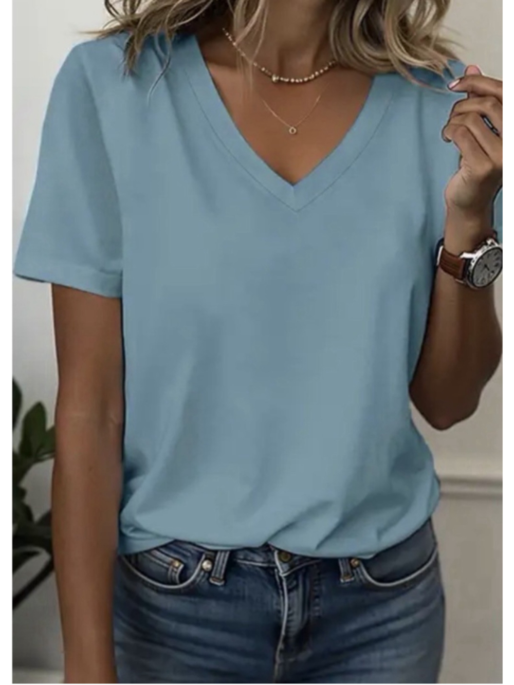 Solid V Neck Short Sleeve T-Shirt L